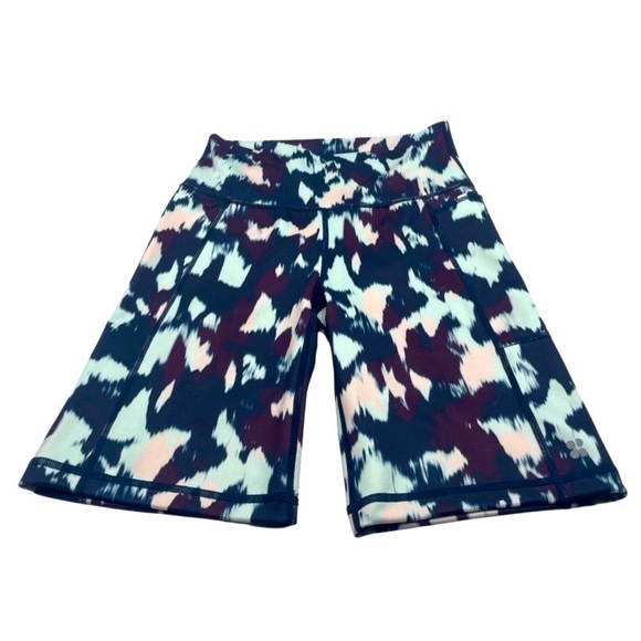 Sweaty Betty Super Sculpt Sustainable 8" Biker Shorts - Picture 6 of 12